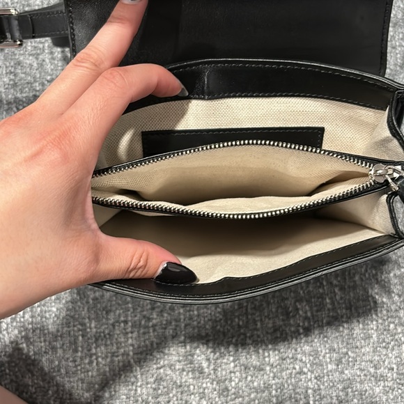 Gucci Embossed Messenger Bag - Picture 3 of 10